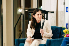 Temple-Israel-Jackie-Tohn-Nobody-Wants-This-2026_069