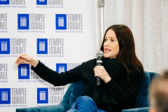 Temple-Israel-Jackie-Tohn-Nobody-Wants-This-2026_086