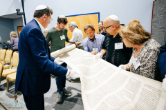 1054-temple-israel-open-house-simchat-torah-coastal-click