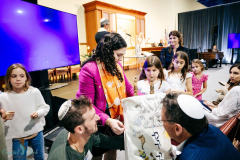 1127-temple-israel-open-house-simchat-torah-coastal-click